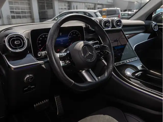 Mercedes-Benz 300 view 12