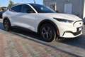 Ford Mustang Mach-E Standard Range 269 CV *TETTO, SEDILI ELETTRICI* Bianco - thumbnail 3