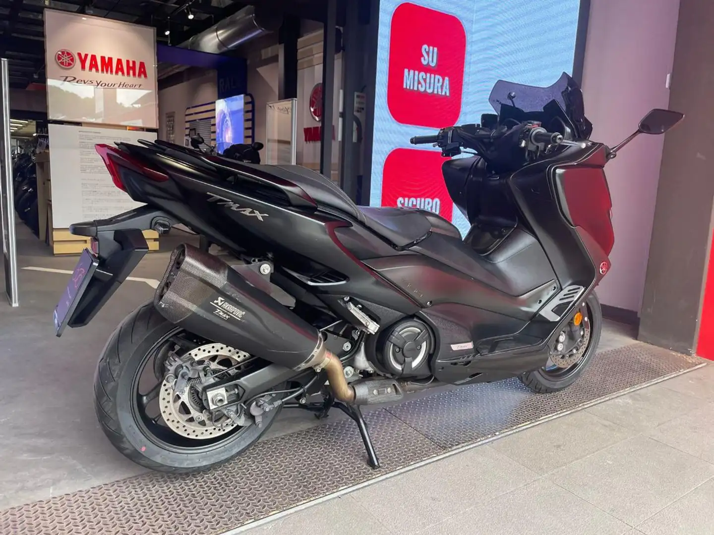 Yamaha TMAX 560 . Nero - 2