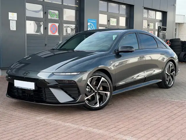 Hyundai Ioniq 6 main image