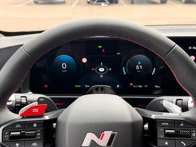 Hyundai Ioniq 6 view 12