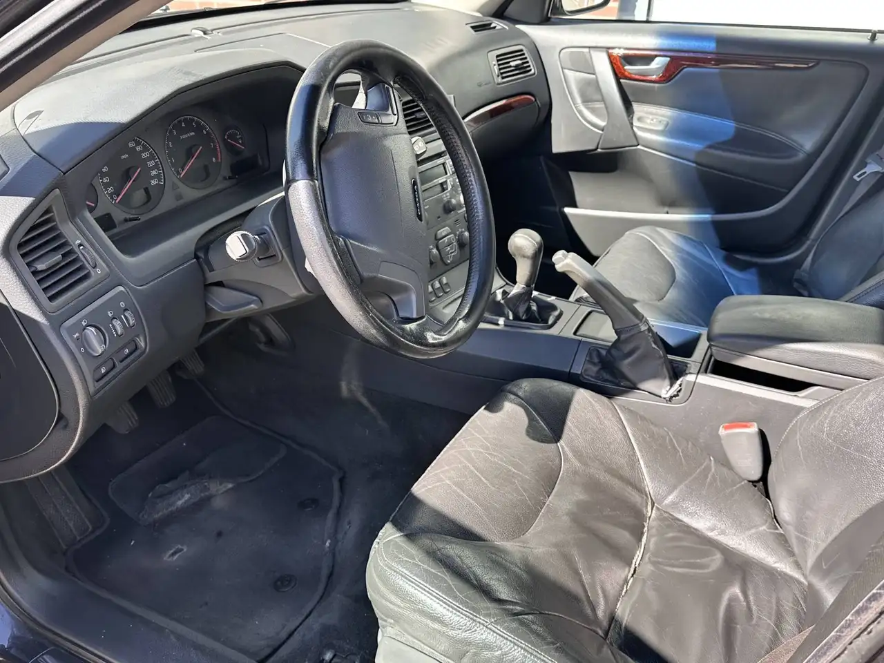 Volvo V70 2.4 T Comfort Line, foto 8