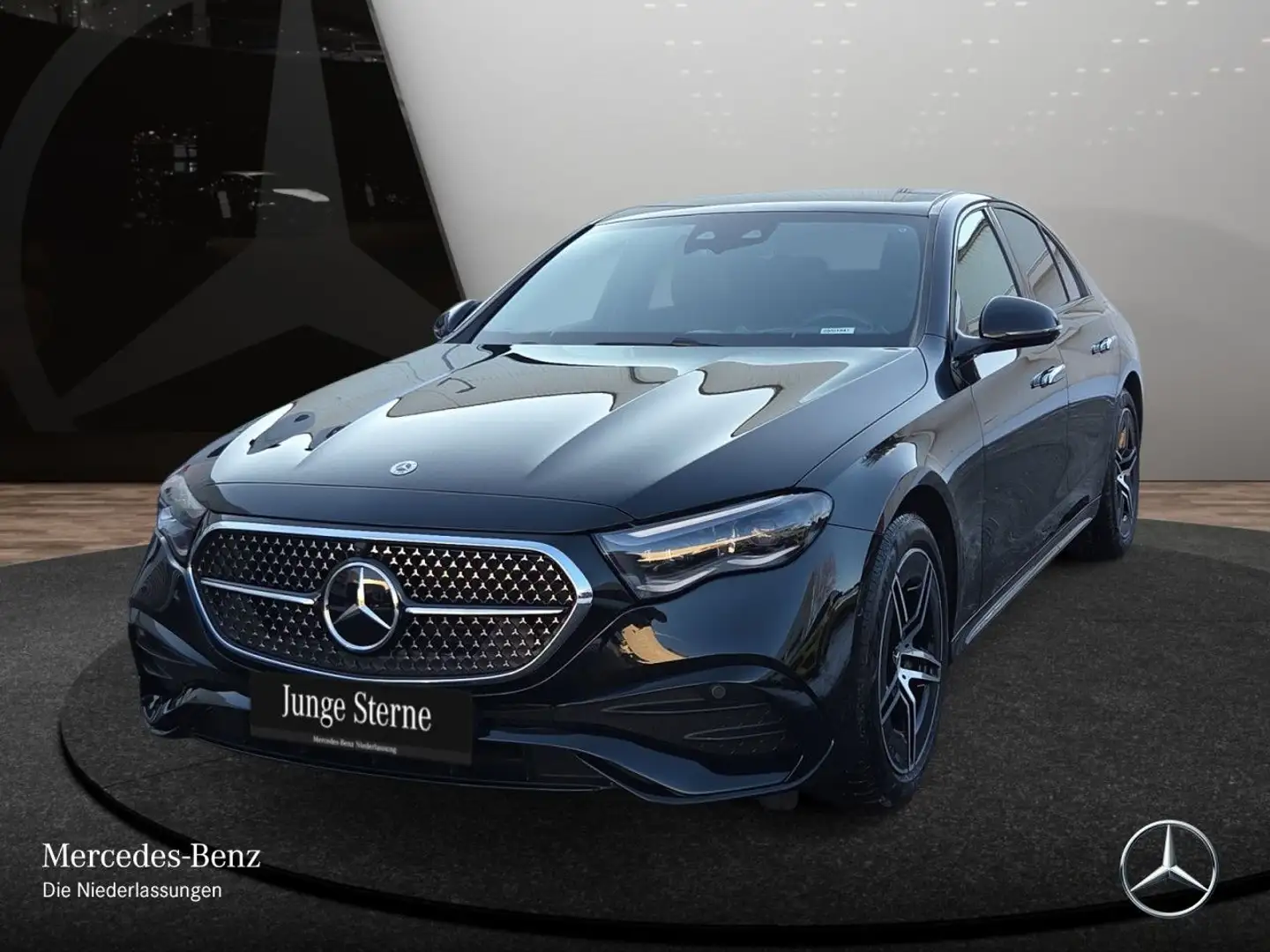 Mercedes-Benz E 300 e Hybrid AMG Fahrass 360° Burmester Distr. Schwarz - 2
