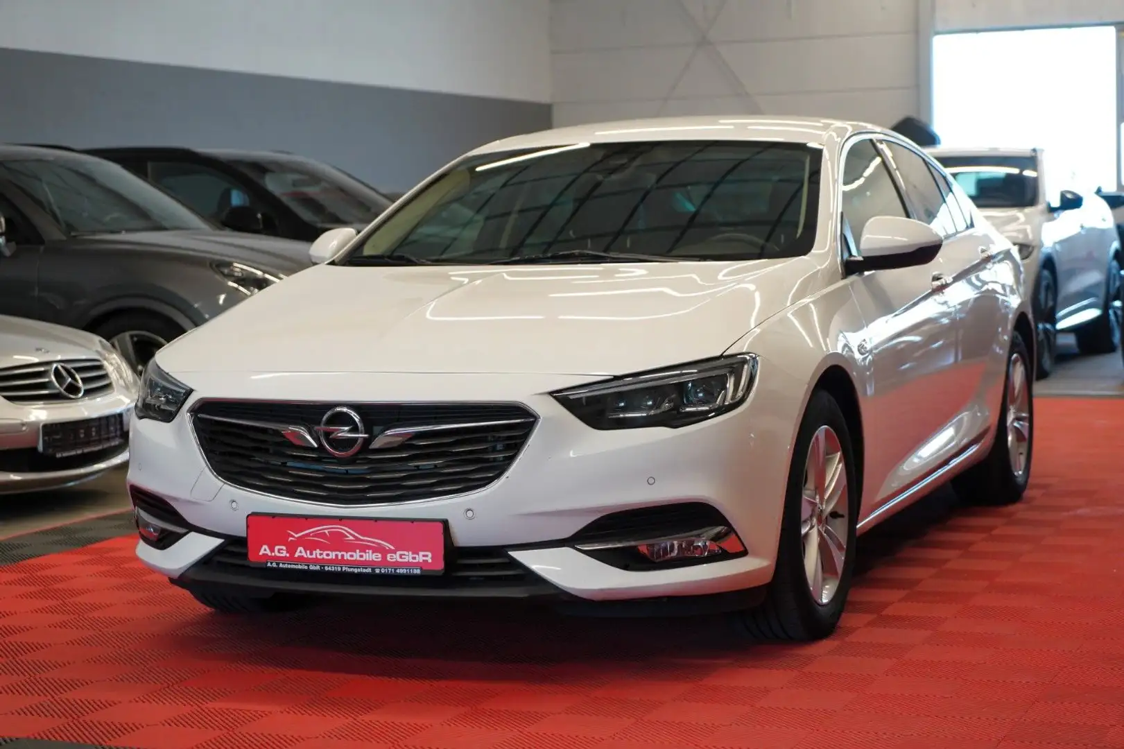 Opel Insignia B 2.0 CDTi Lim. Grand Sport Innovation Blanc - 1