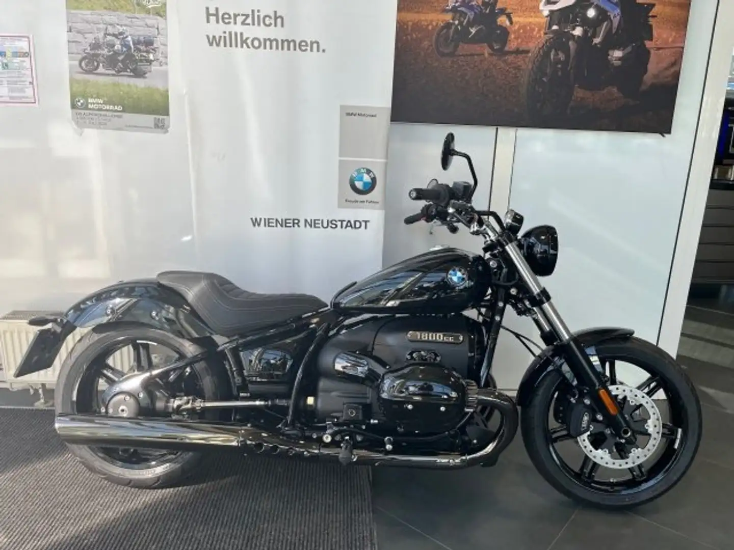 BMW R 18 R 18 Schwarz - 2