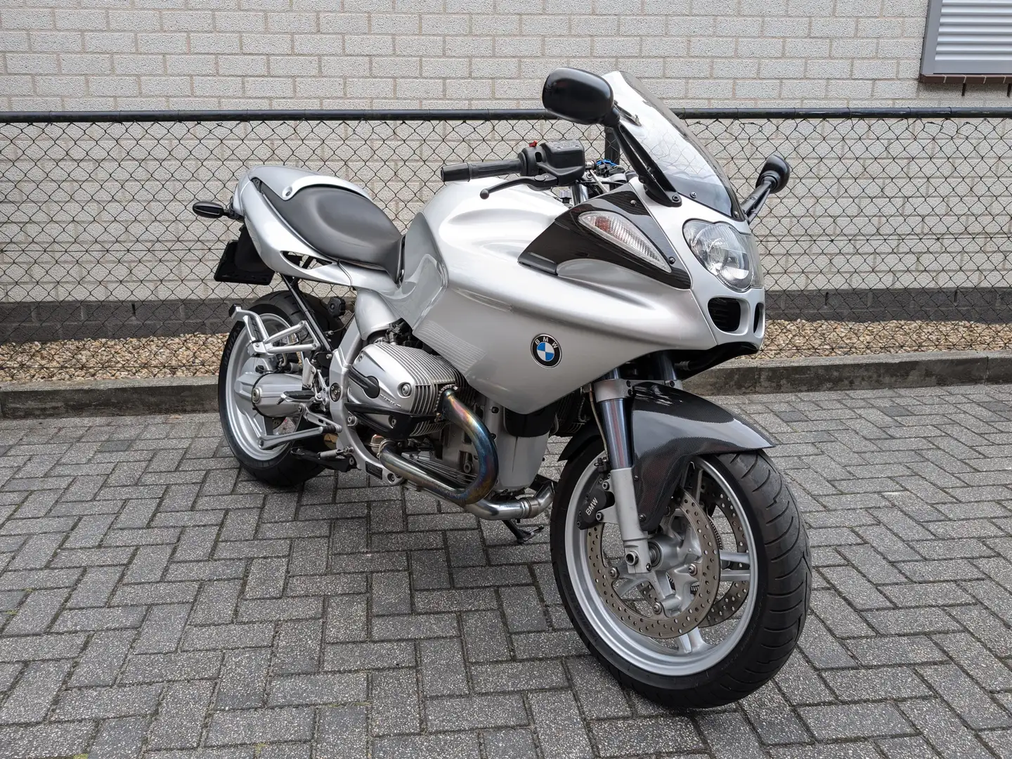 BMW R 1100 S 2004 | Sportuitvoering | NIEUWSTAAT | 31.483 km Grijs - 2