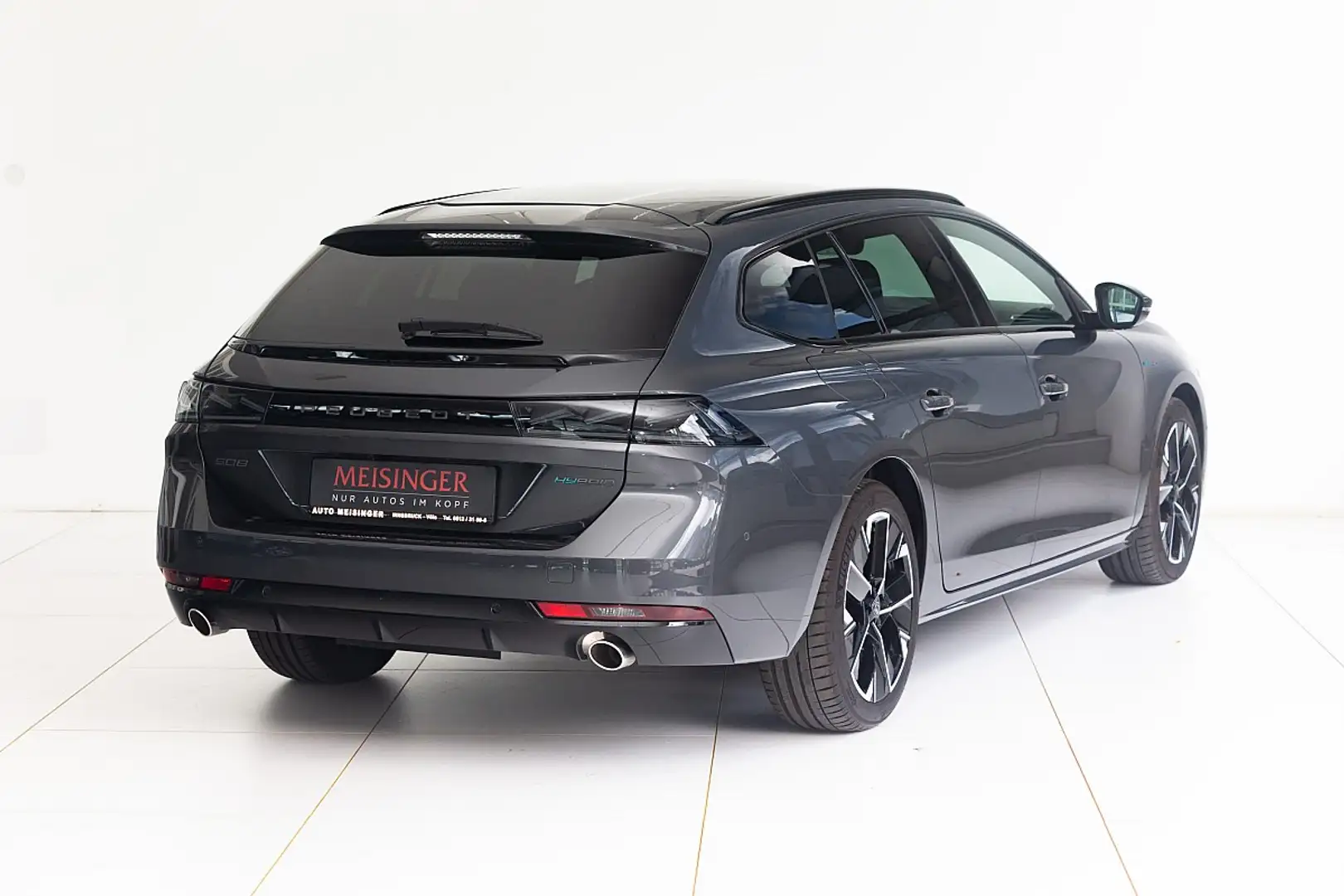 Peugeot 508 SW Hybrid 225 PHEV e-EAT8 GT Aut. Grau - 2