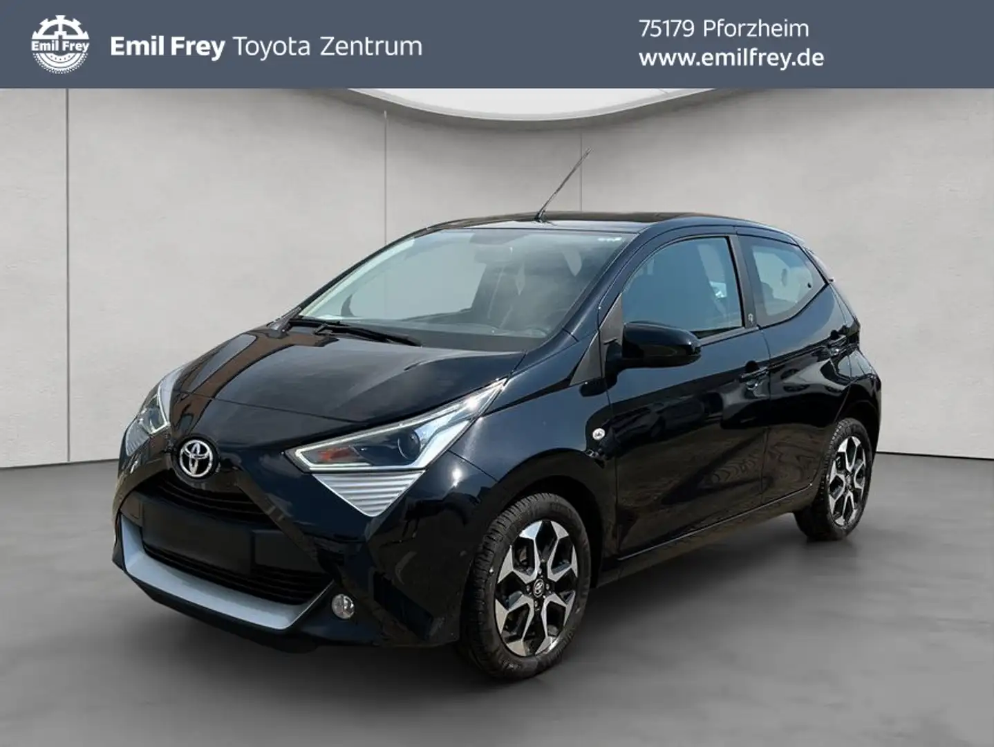 Toyota Aygo X x-play Team Deutschland Noir - 1