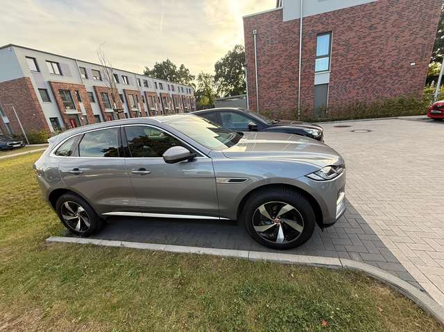 Imagine Jaguar F-Pace F-Pace D165 AWD