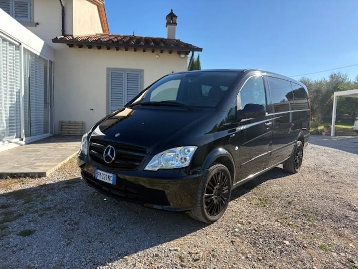 Mercedes-Benz Vito VITO 2.2CDI 9posti Nero - 2