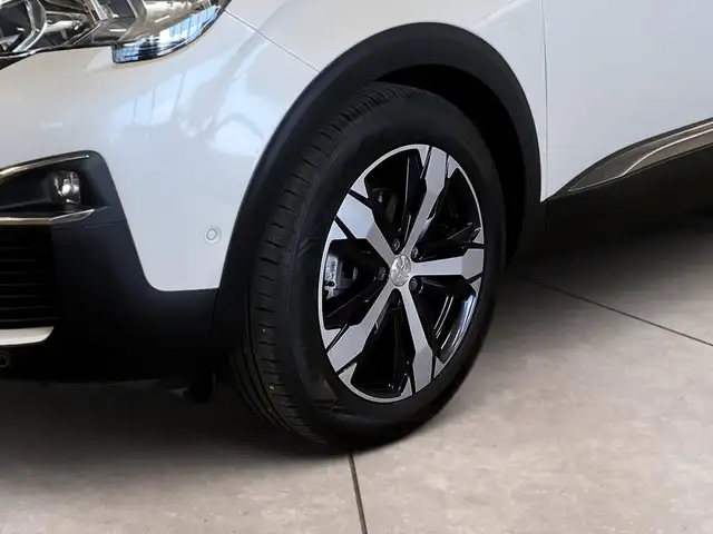 Peugeot 3008 view 15