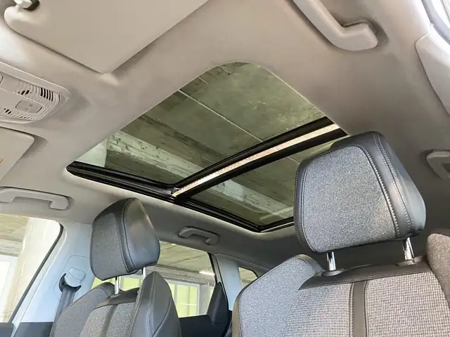 Peugeot 3008 view 14
