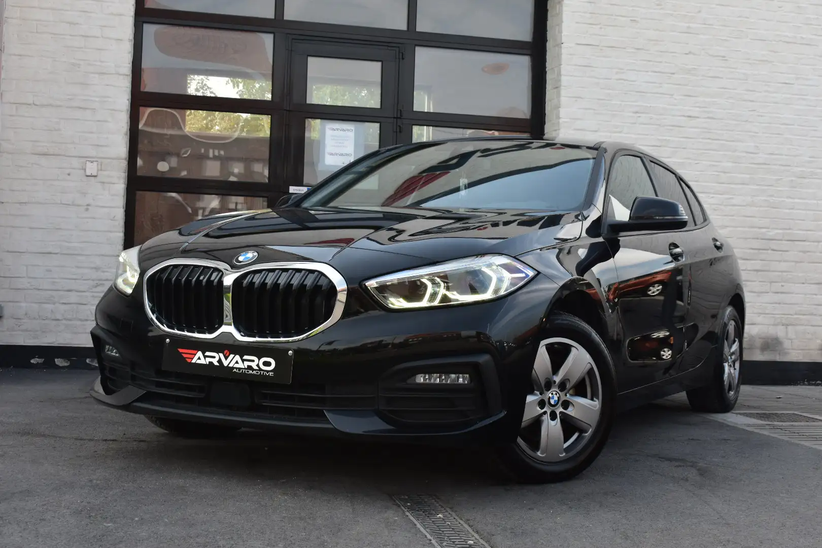 BMW 118 118i Aut. Car Play / Cruise / PDC / Garantie Noir - 2