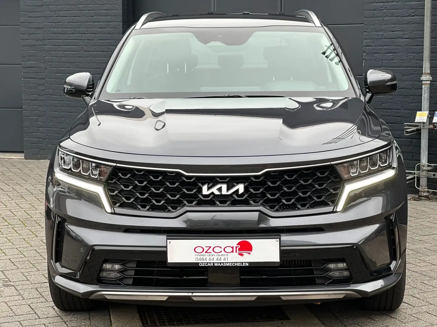 Kia Sorento 2.2 CRDI *Topstaat* *7JFabrieksgarantie* Gris - 2