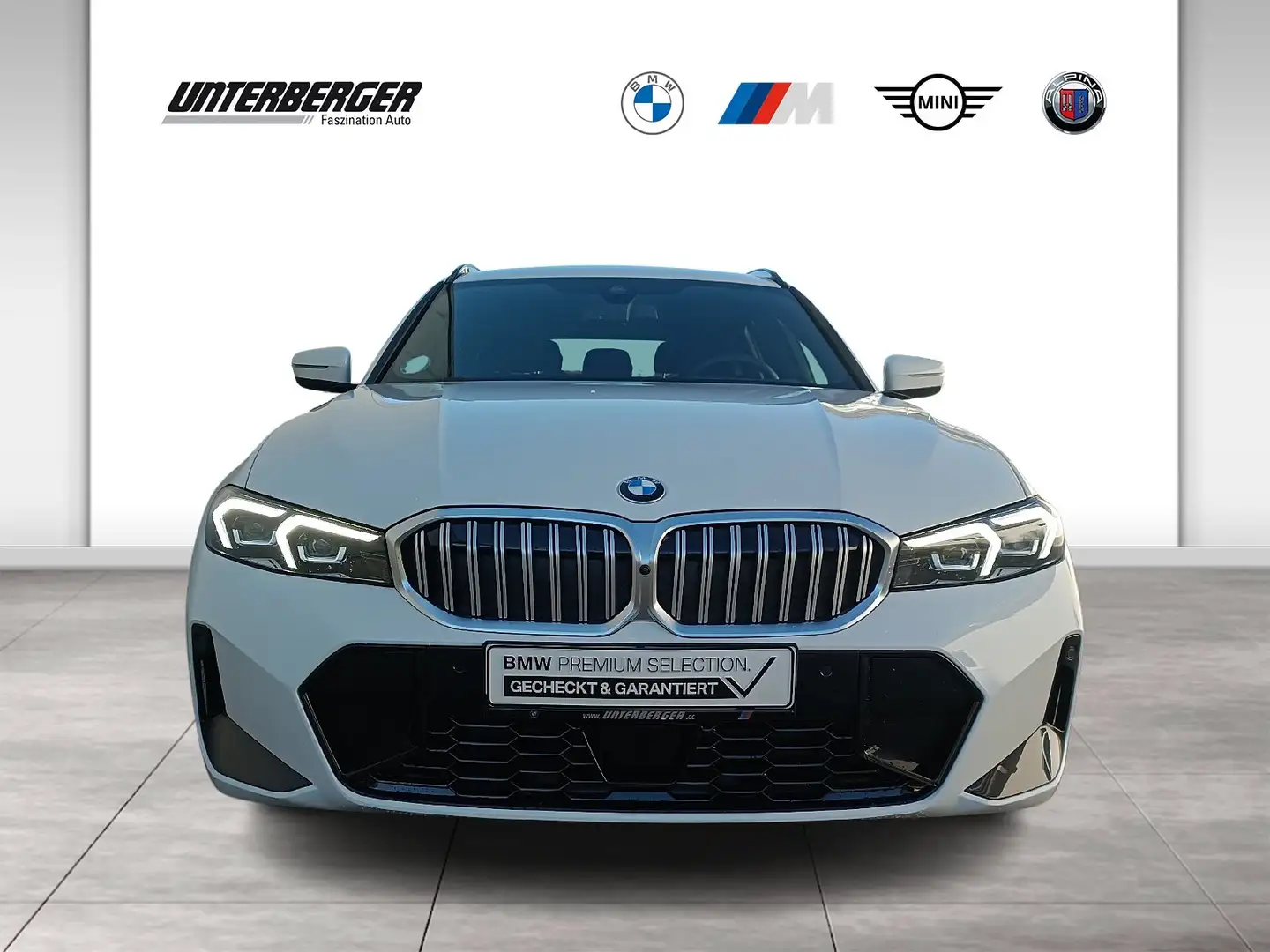 BMW 320 d xDrive Touring M Sport AHK ACC HUD HiFi Weiß - 2