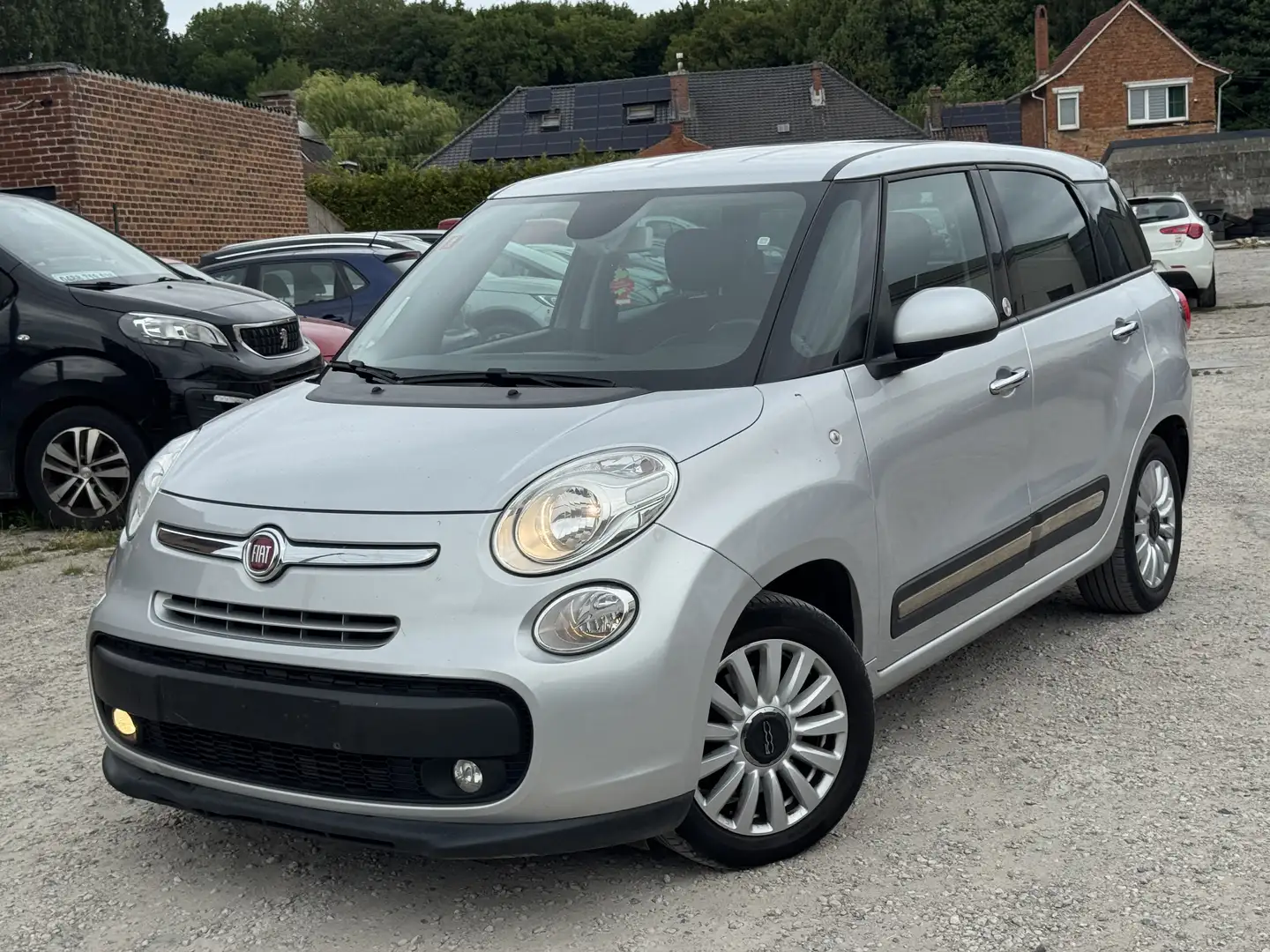 Fiat 500L Living 1.6 Multijet 2015// 217.000km// 7 Places - 1
