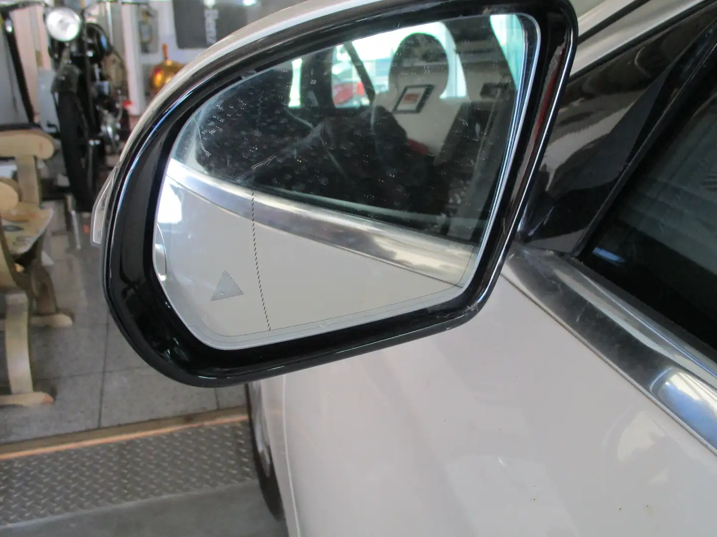 Mercedes-Benz E 250 E 250 T AHK*SHD*Totwinkel* Alb - 2