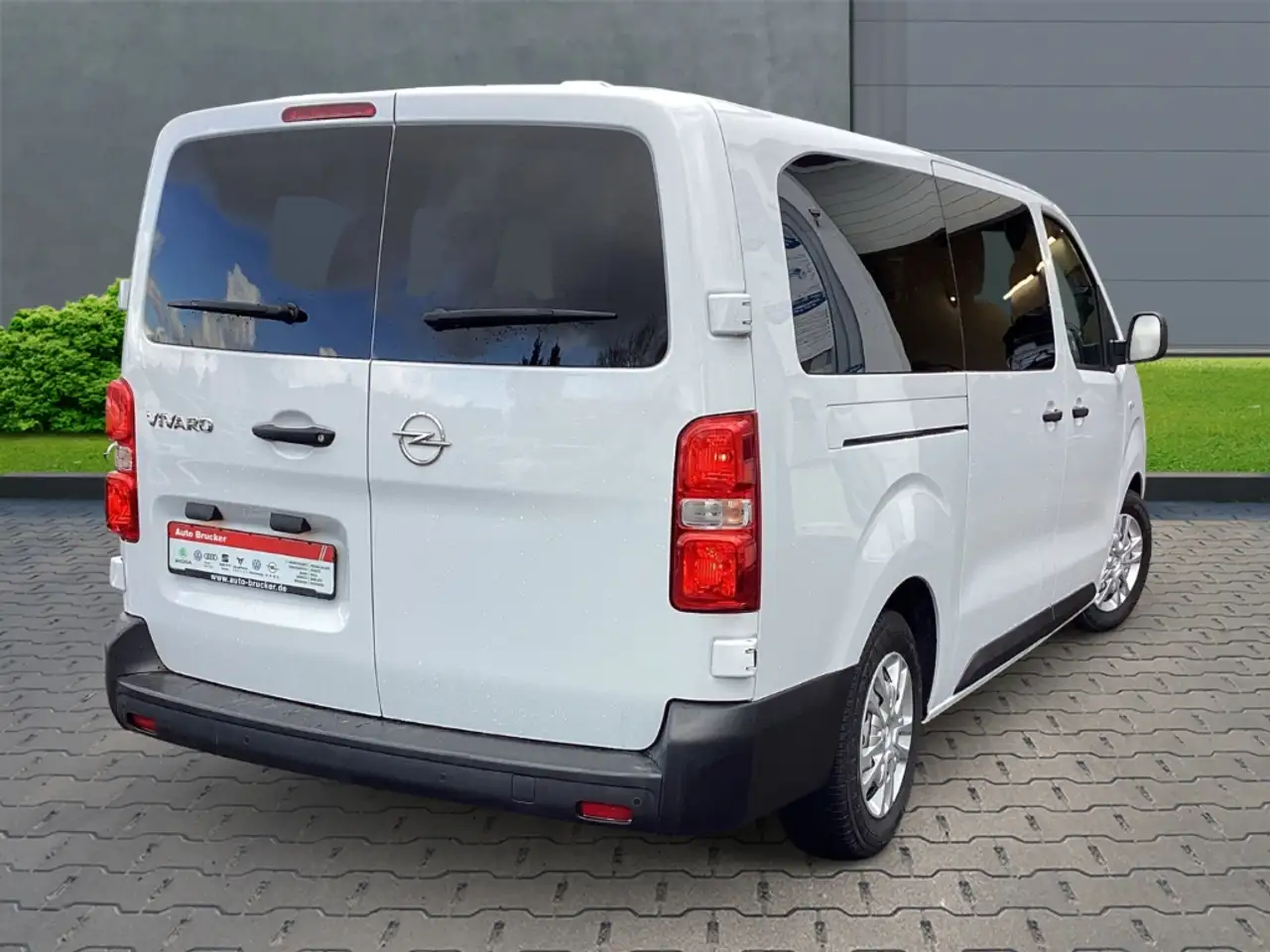 Opel Vivaro Kombi L+Klimaautomatik+Parksensoren+el.Fensterhebe 4