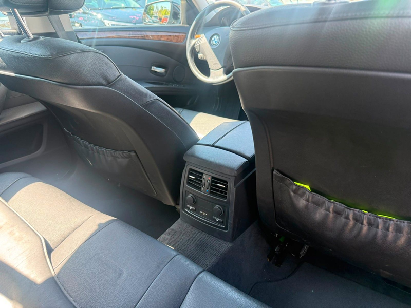BMW 525 i xDrive T Advantage HIFI*AHK*XENON*PDC*STHZ — photo 12