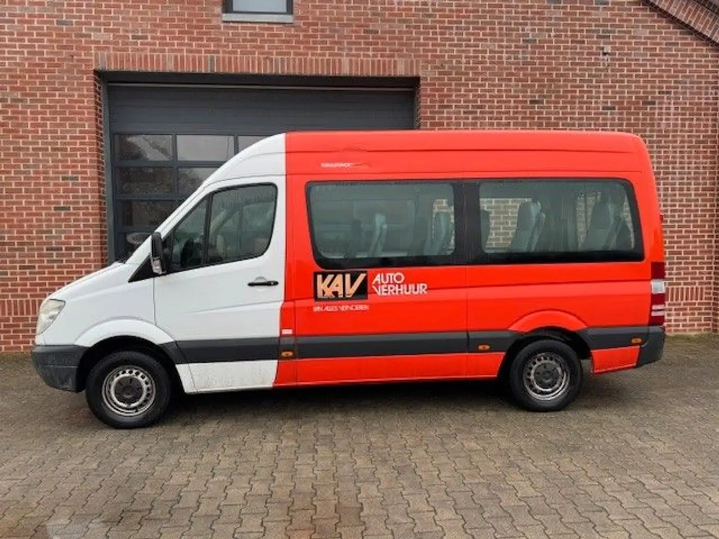 Mercedes-Benz Sprinter 311 / 315 CDI AUT, 9P, ROLLSTUHLLIFT Weiß - 2