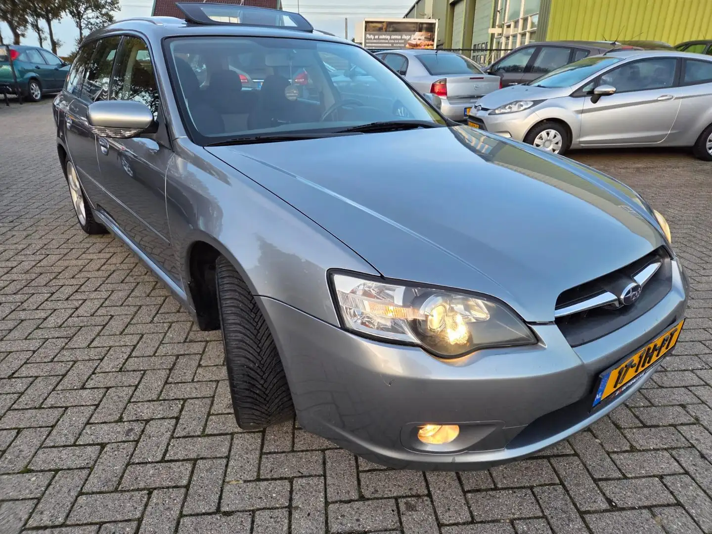 Subaru Legacy Touring Wagon 2.0R Luxury 2006. Climate/Cruise/Mis Gris - 2