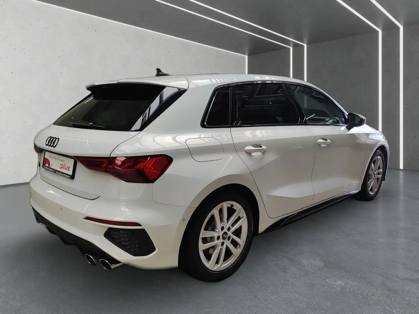 Audi S3 *MATRIX*B&O*NAV+*Opt.-Schwarz+*ACC* Blanc - 2