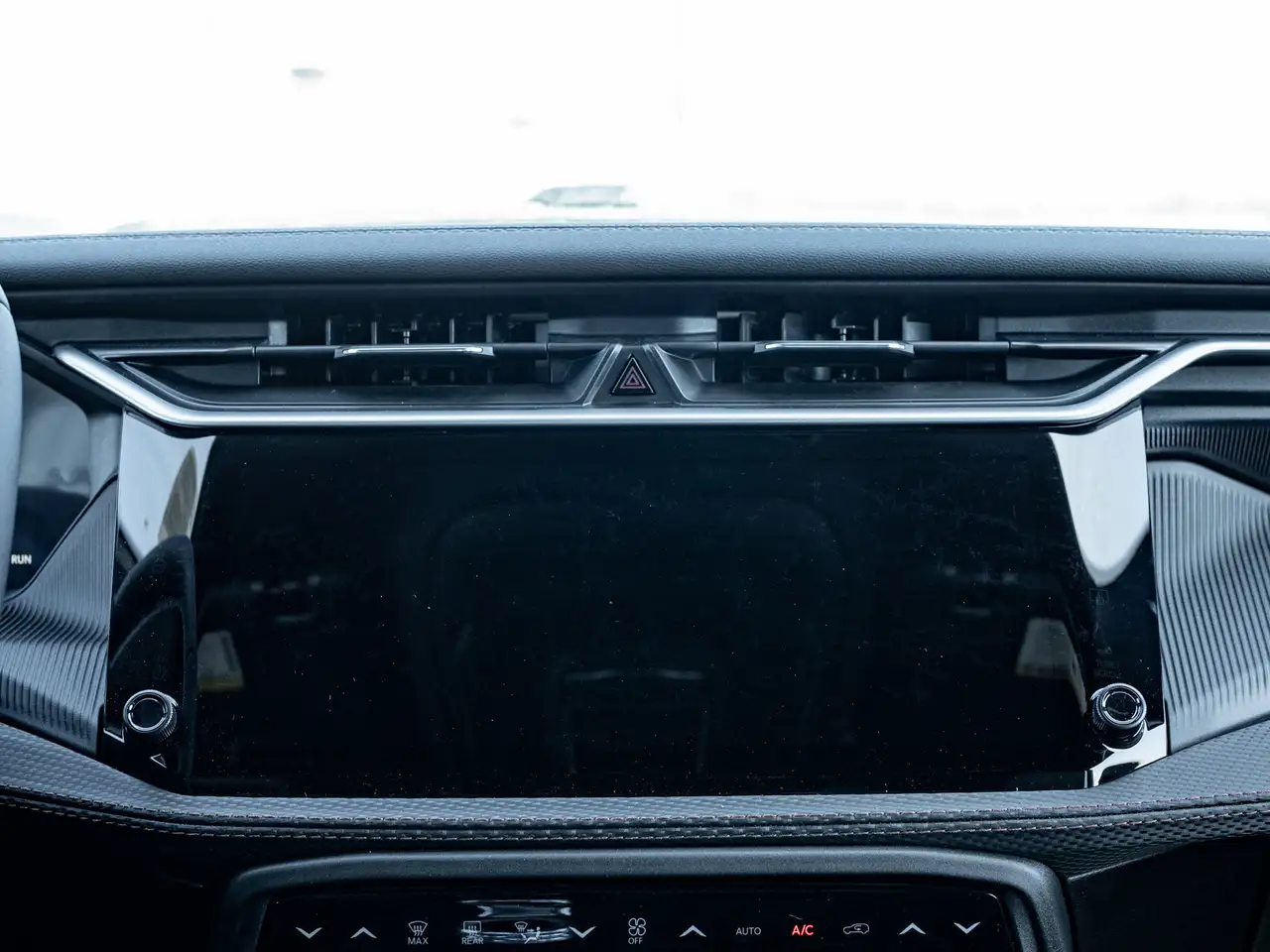 Jeep Cherokee снимка Jeep Cherokee
