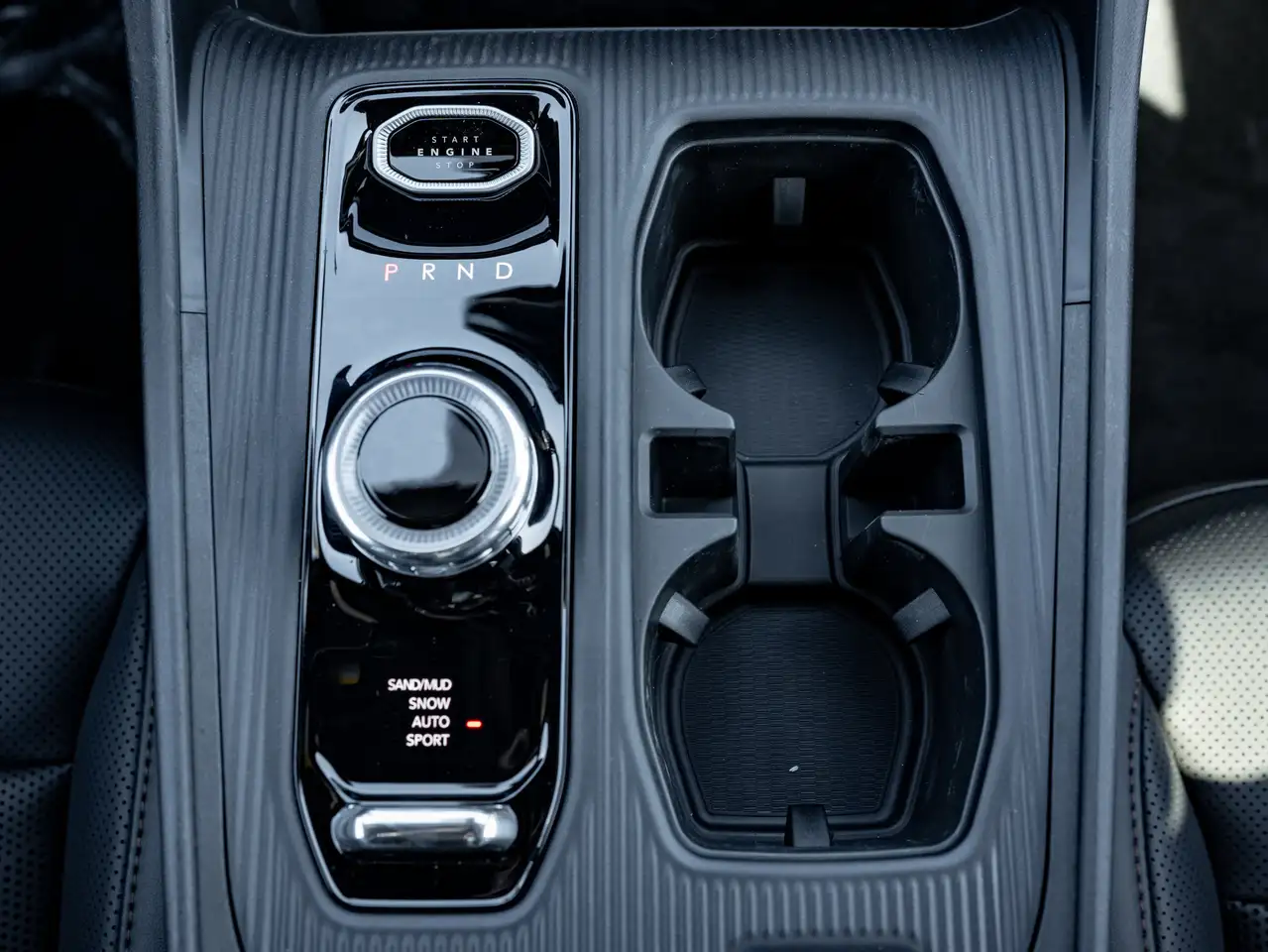 Jeep Cherokee снимка Jeep Cherokee