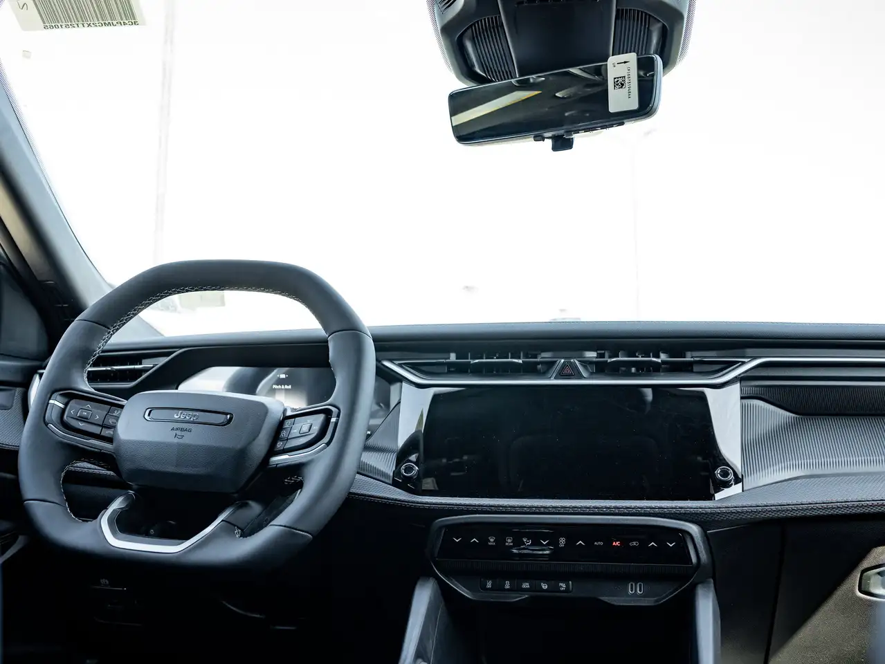 Jeep Cherokee снимка Jeep Cherokee