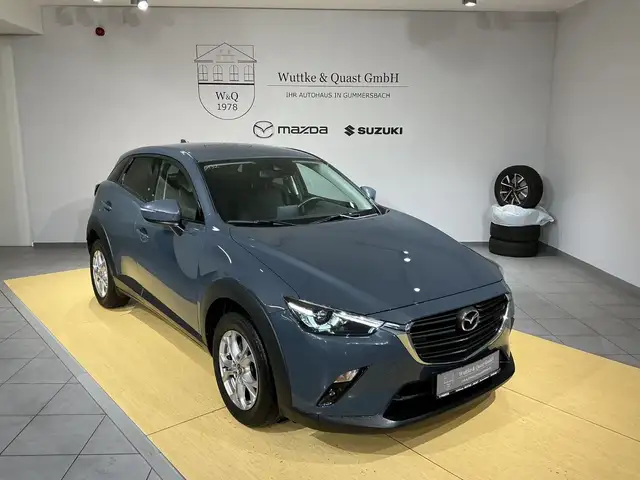 Mazda CX-3 Select. Sommer u Winterräder