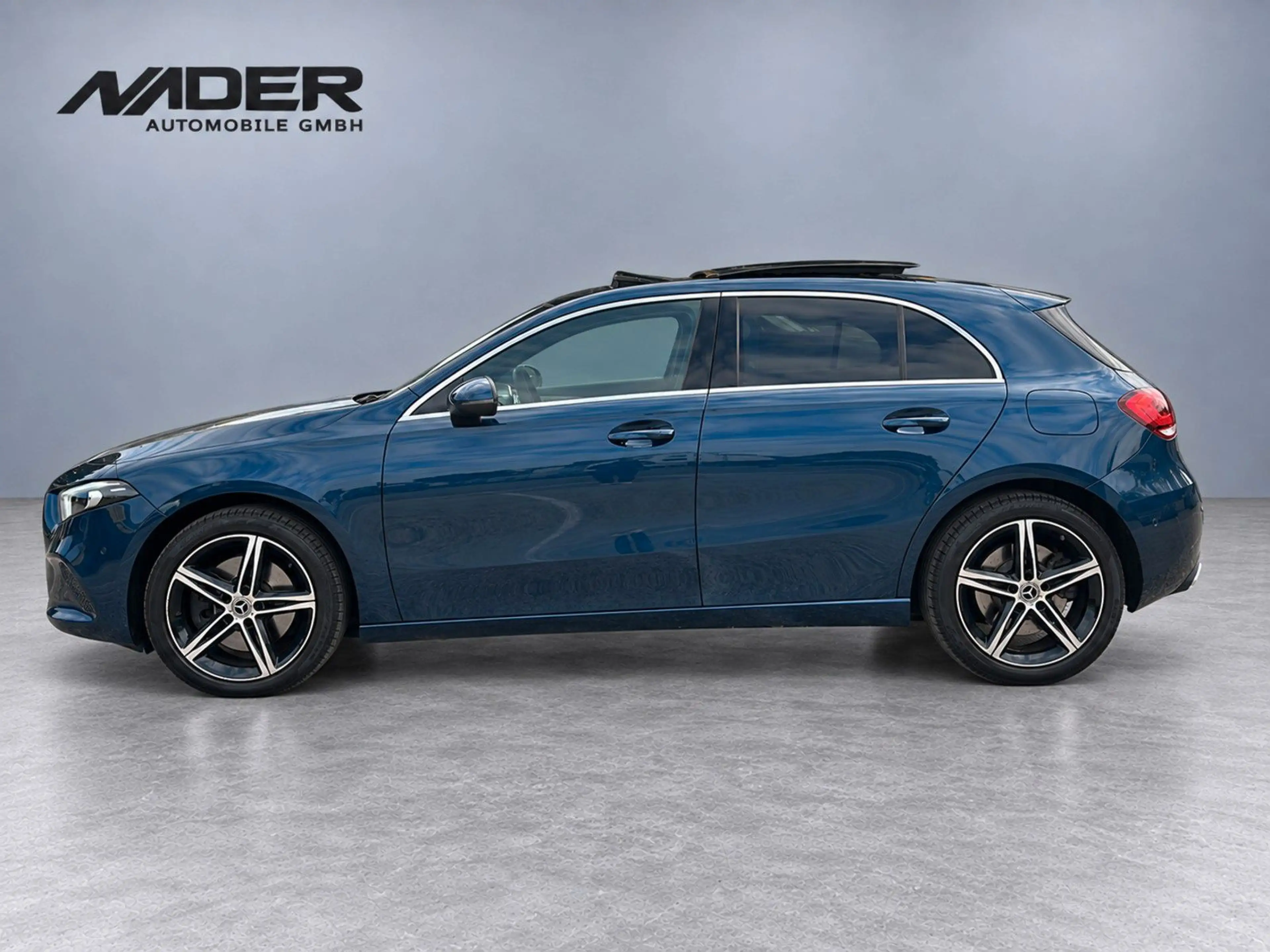 Mercedes-Benz A 250 e Progressive | Pano | LED | Keyless | DAB — photo 4