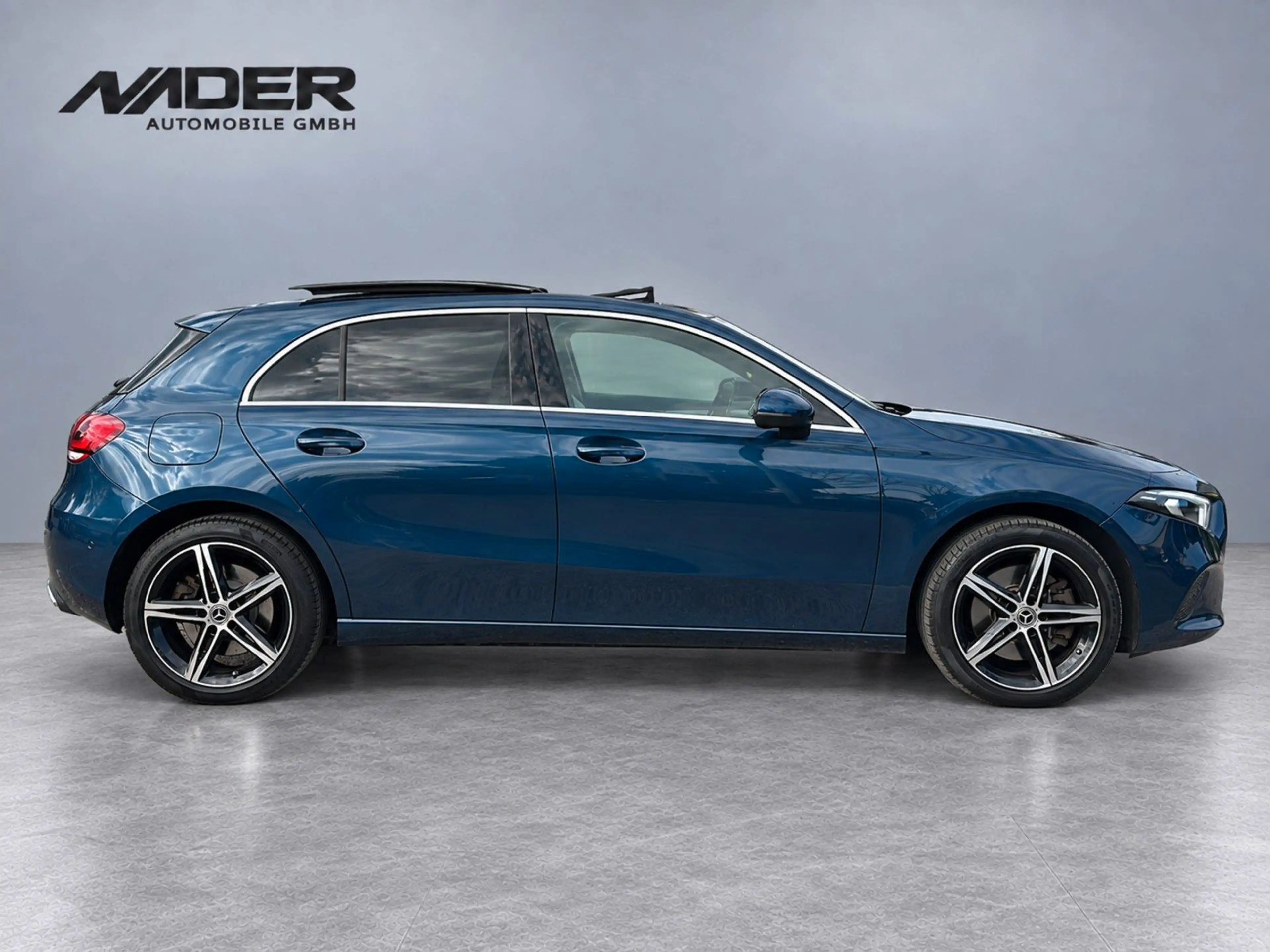 Mercedes-Benz A 250 e Progressive | Pano | LED | Keyless | DAB — photo 5