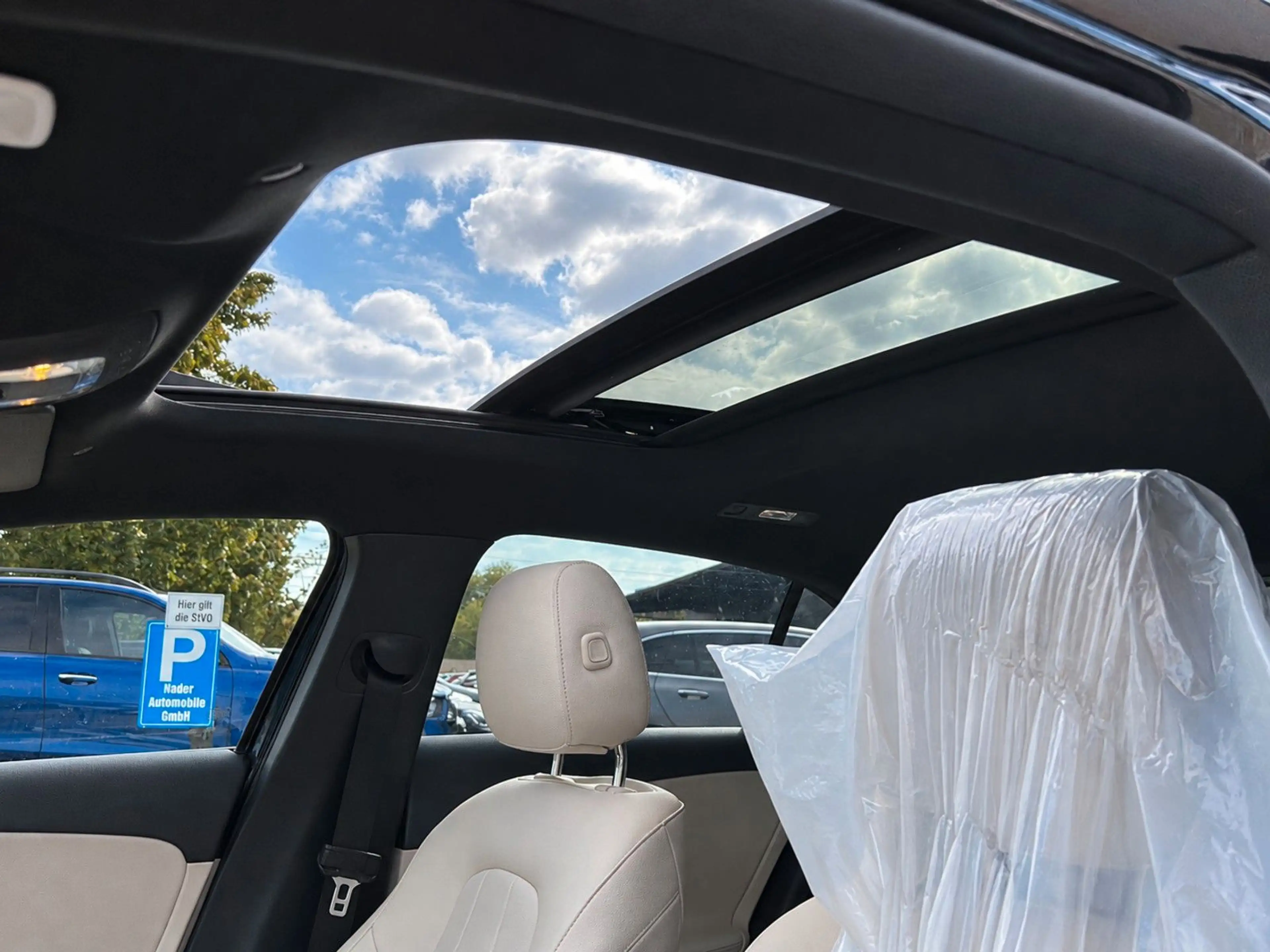 Mercedes-Benz A 250 e Progressive | Pano | LED | Keyless | DAB — photo 14