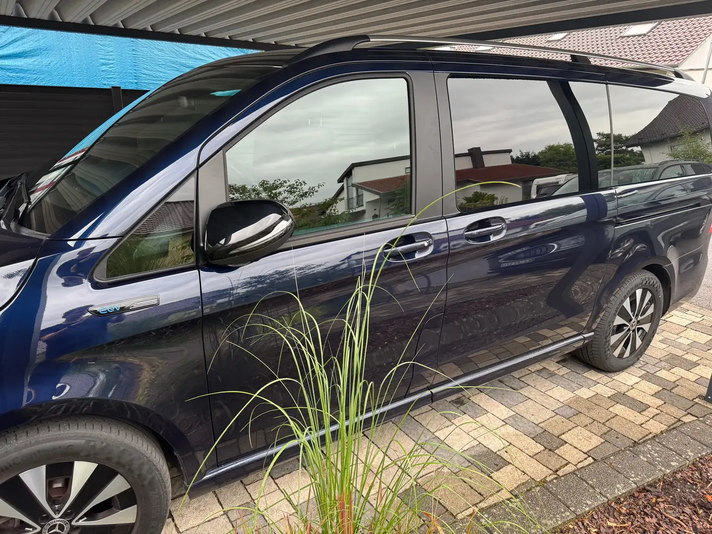 Mercedes-Benz EQV 300 EQV 300 lang Синій - 1