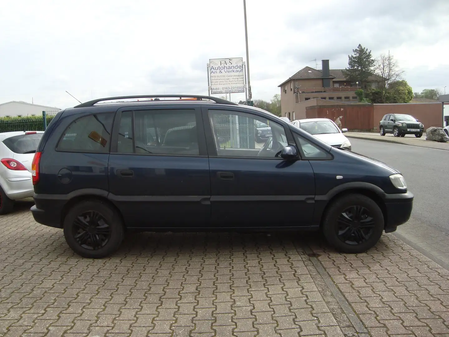 Opel Zafira (( schnäppchen )) Blau - 2