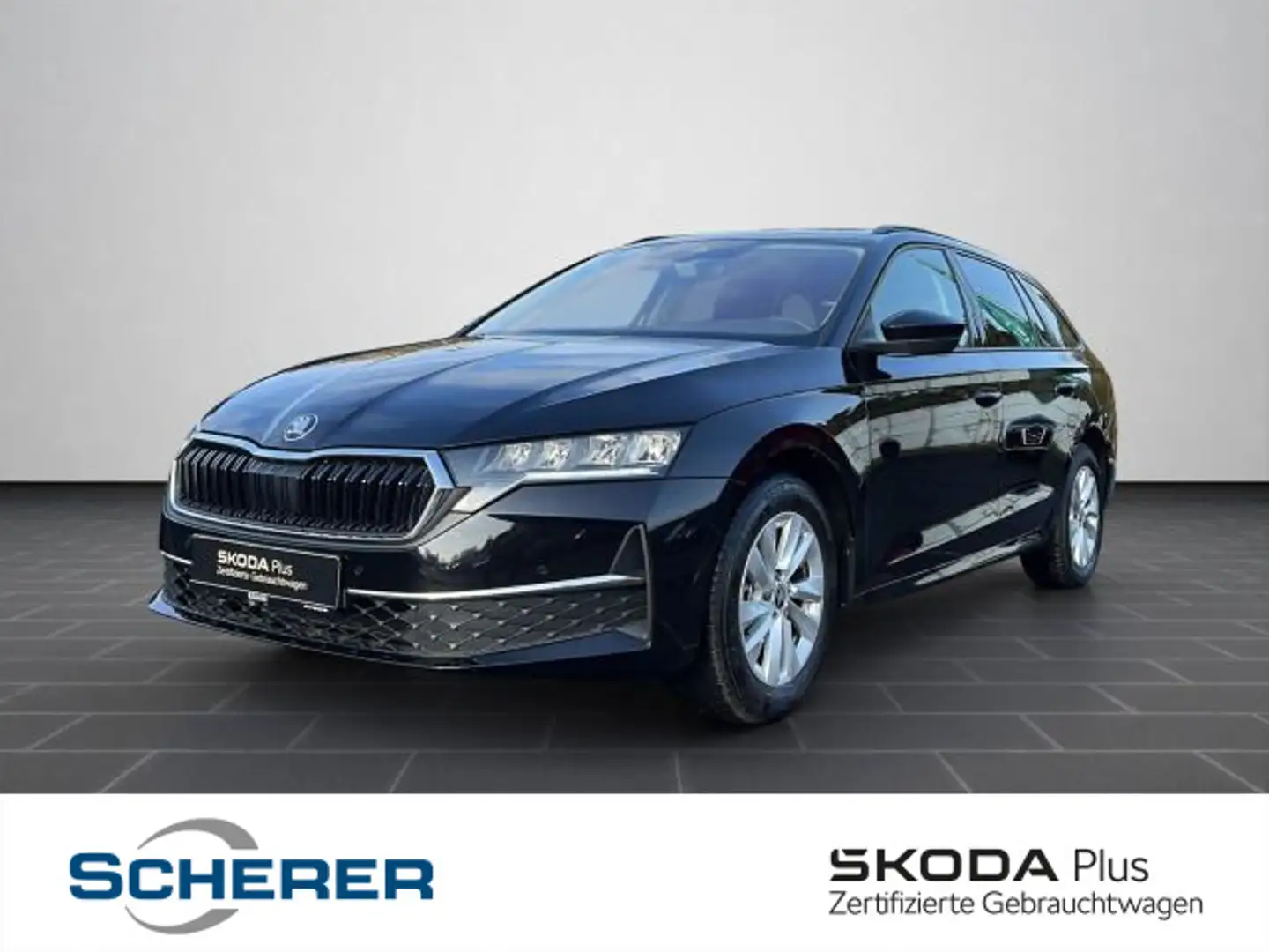 Skoda Octavia Combi 1.5 eTSI DSG Selection LED+ACC+Kam Schwarz - 1