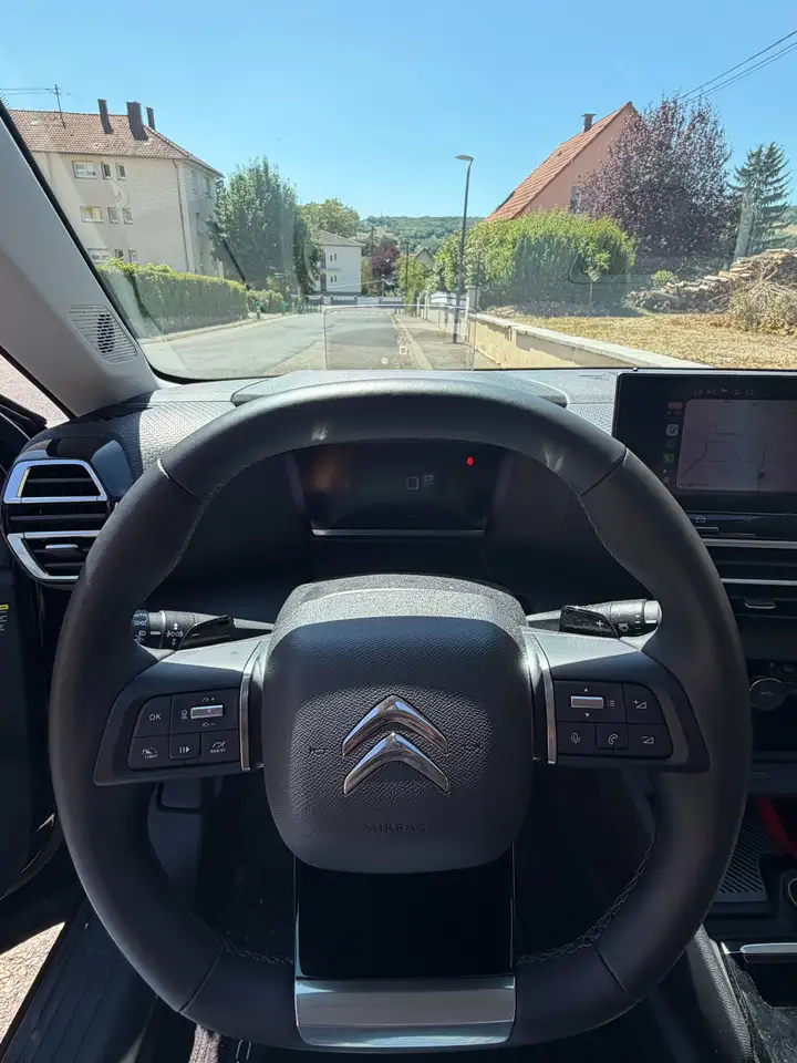 Citroen C4 Berline — photo 8