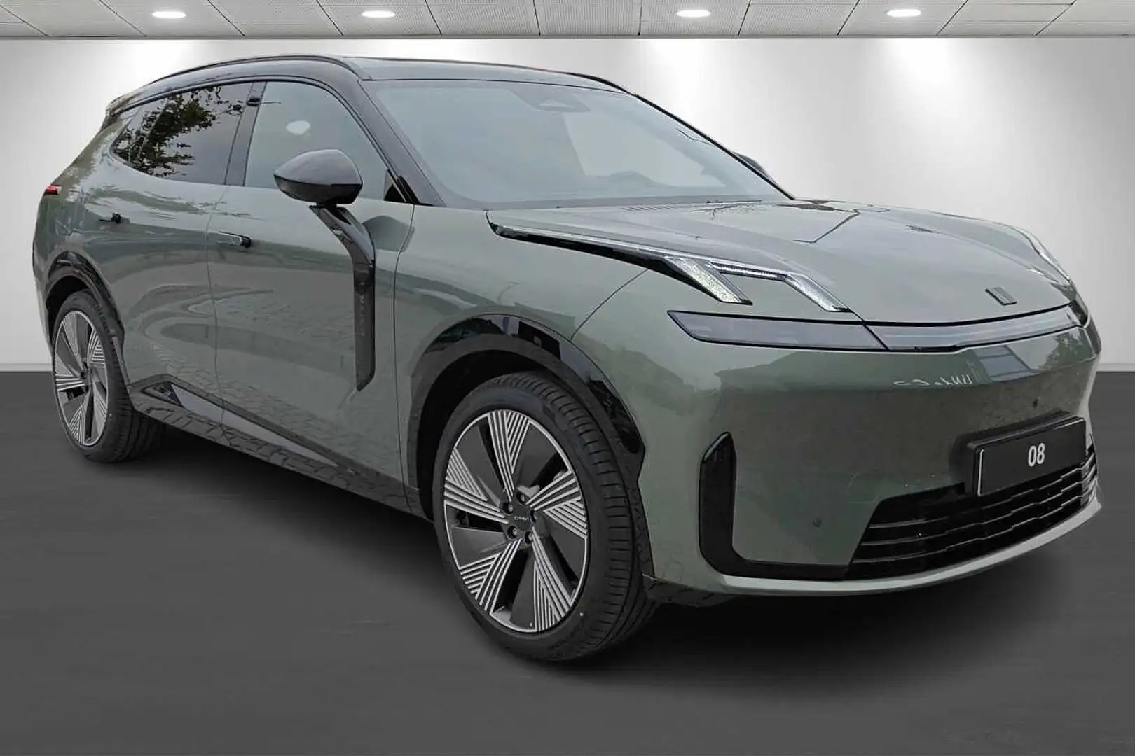 Lynk & Co 08 PHEV 1.5 Turbo More - NEW STOCK Зелёный - 2
