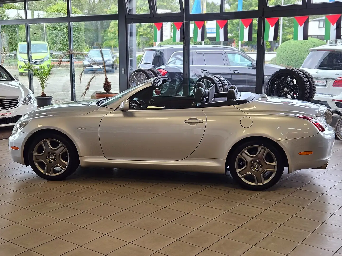 Lexus SC 430 *Scheckheftgepflegt Lexus, 1. Hd, Garagenwagen* Silber - 2