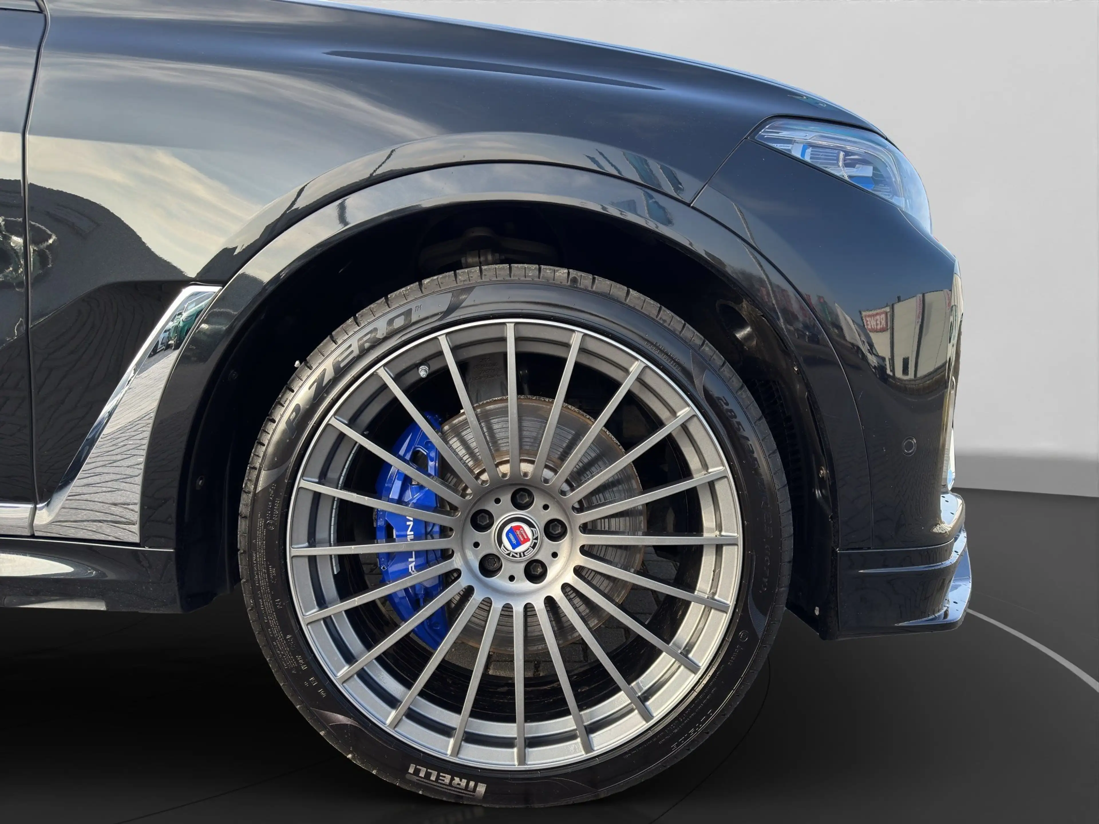 Alpina XB7 Biturbo Panorama Driving+Parkingassist Laser Anhän — photo 13