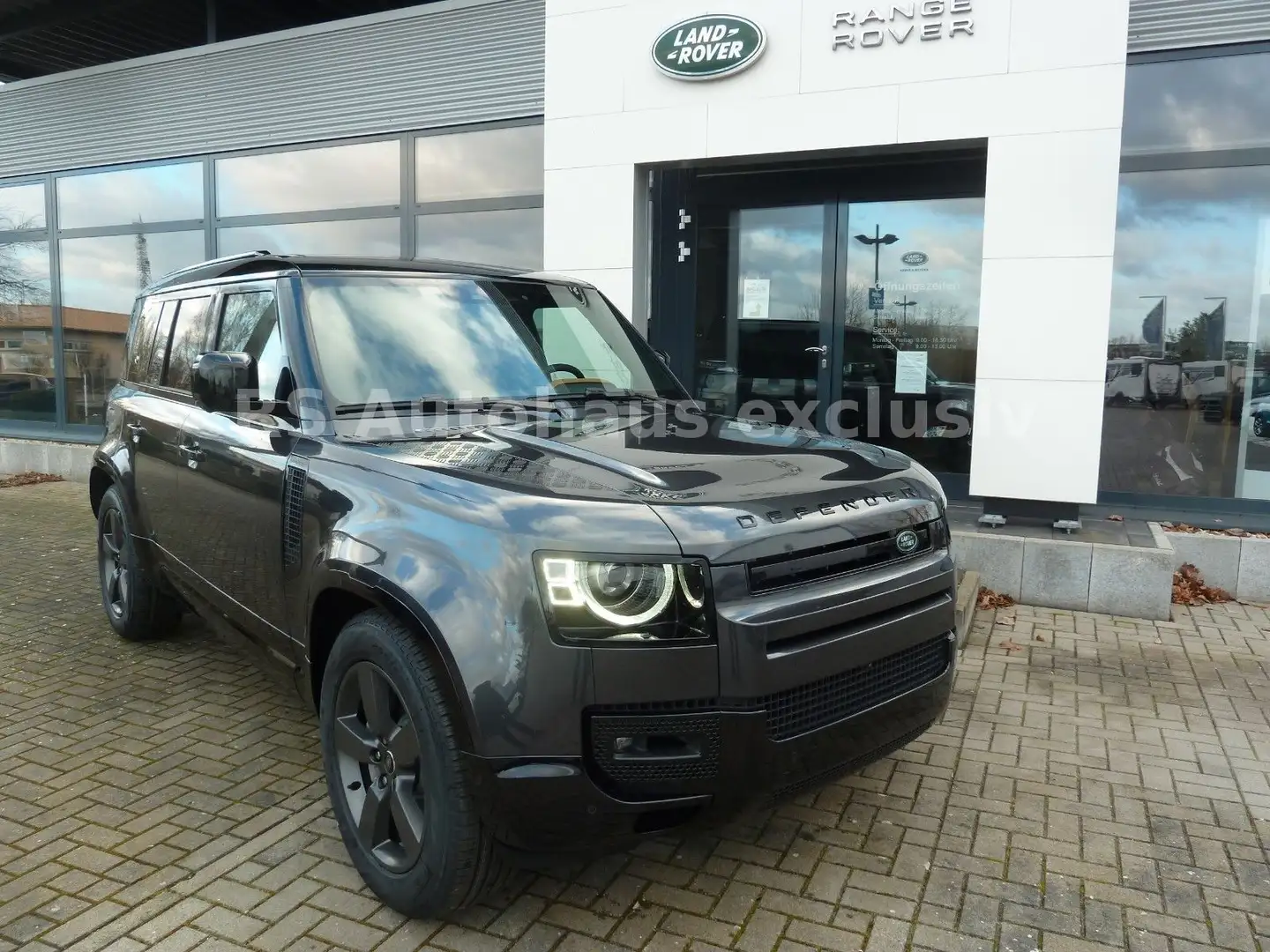 Land Rover Defender 110 P300e X-Dyn.HSE ACC el.AHK 20"MY25 Grau - 1