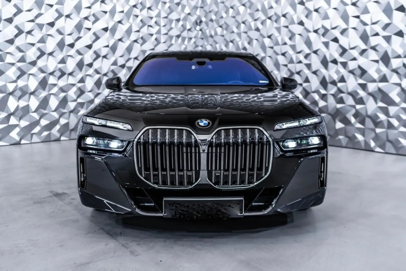 BMW 740 740LdA xDrive Gris - 2