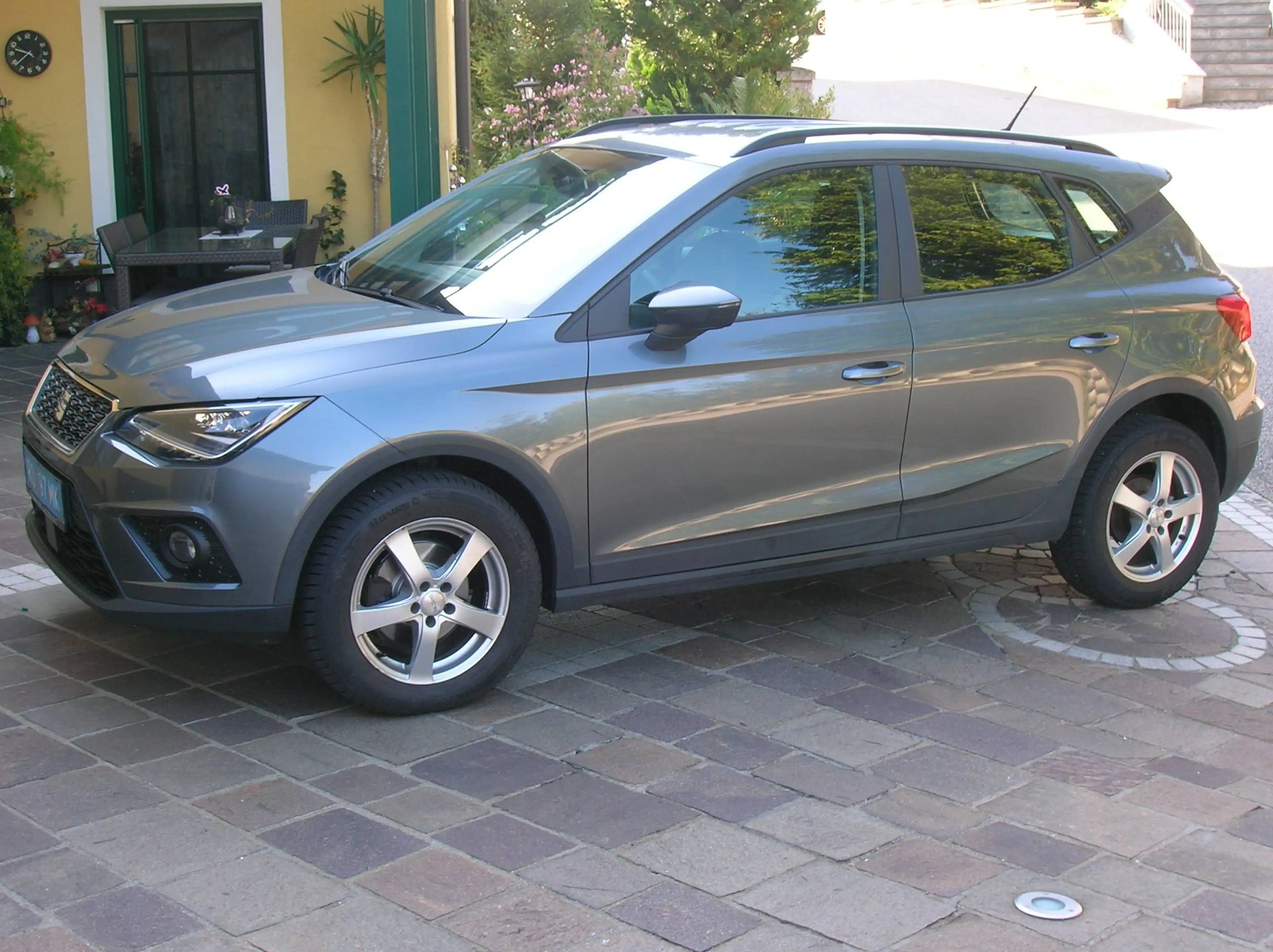 SEAT Arona Style, Led - Scheinwerfer, Navi, AHK, Sitzheizung — photo 8