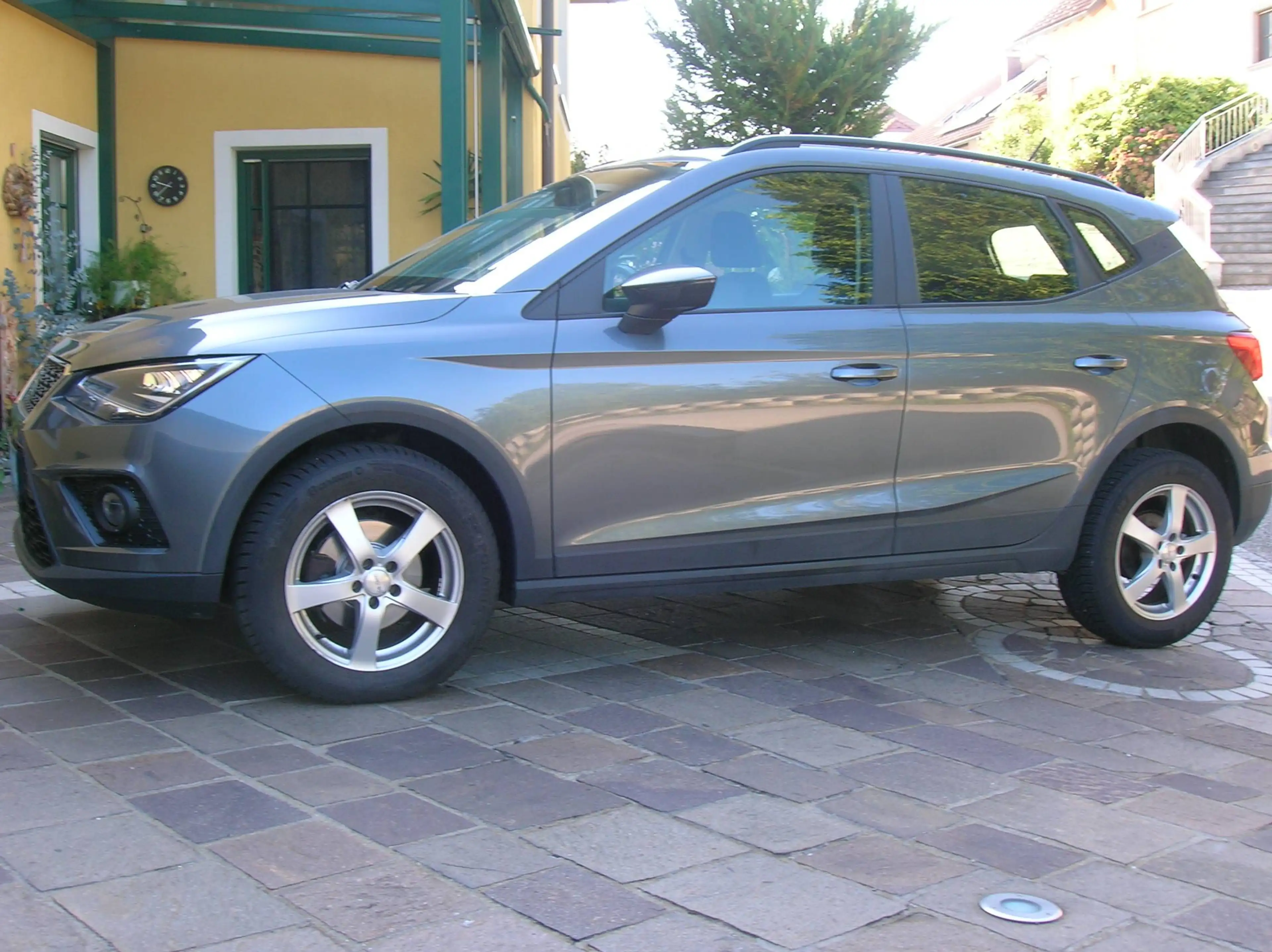 SEAT Arona Style, Led - Scheinwerfer, Navi, AHK, Sitzheizung — photo 7