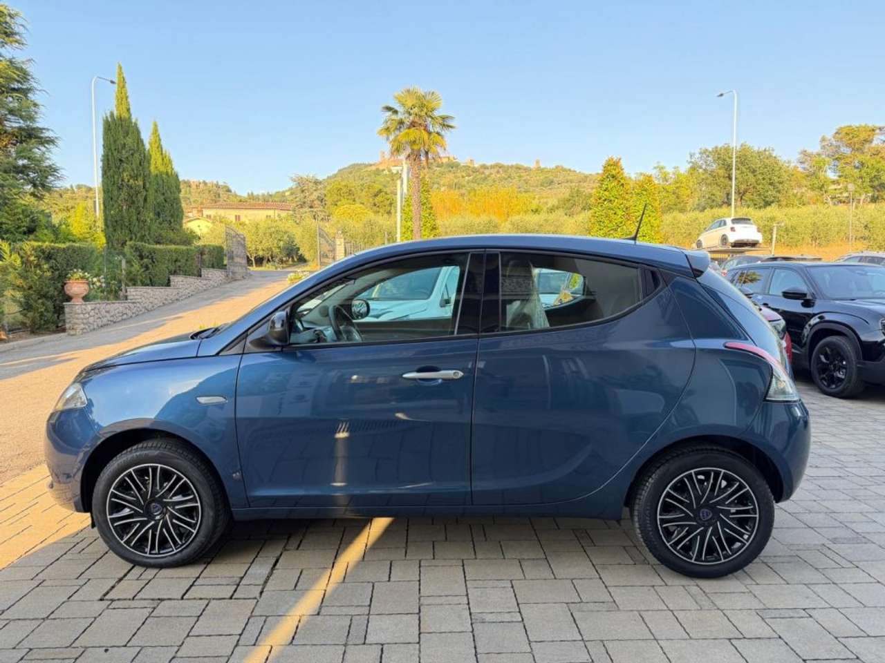 Lancia Ypsilon 1.0 FireFly 5 porte S&S Hybrid Silver Plus