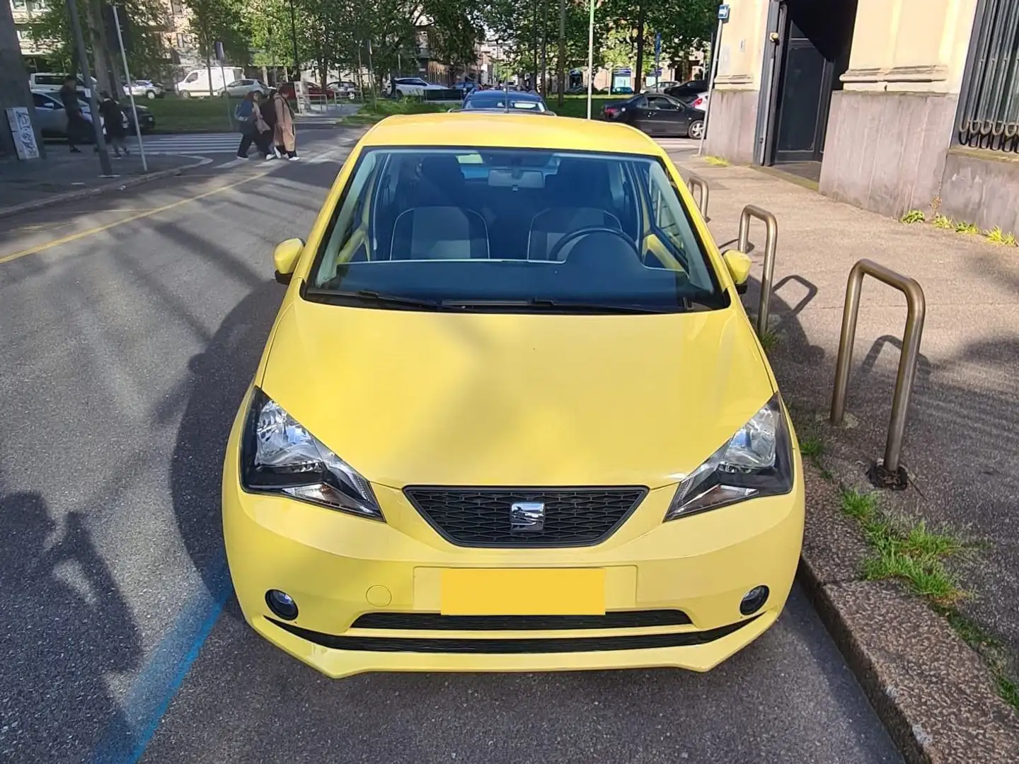 SEAT Mii 1.0 chic Giallo - 2