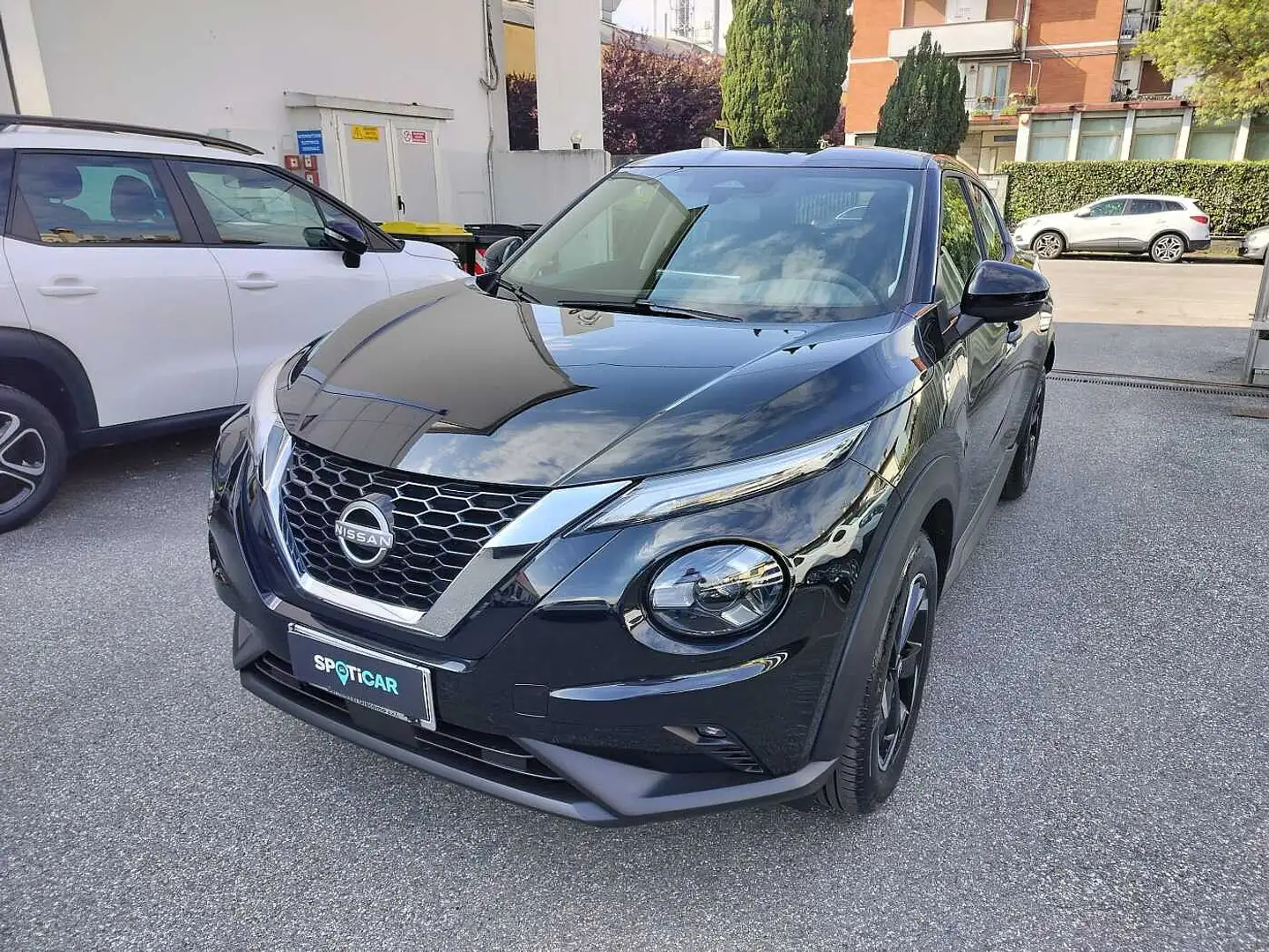 Nissan Juke 2ª serie 1.0 DIG-T 114 CV Acenta **KM0** Zwart - 2