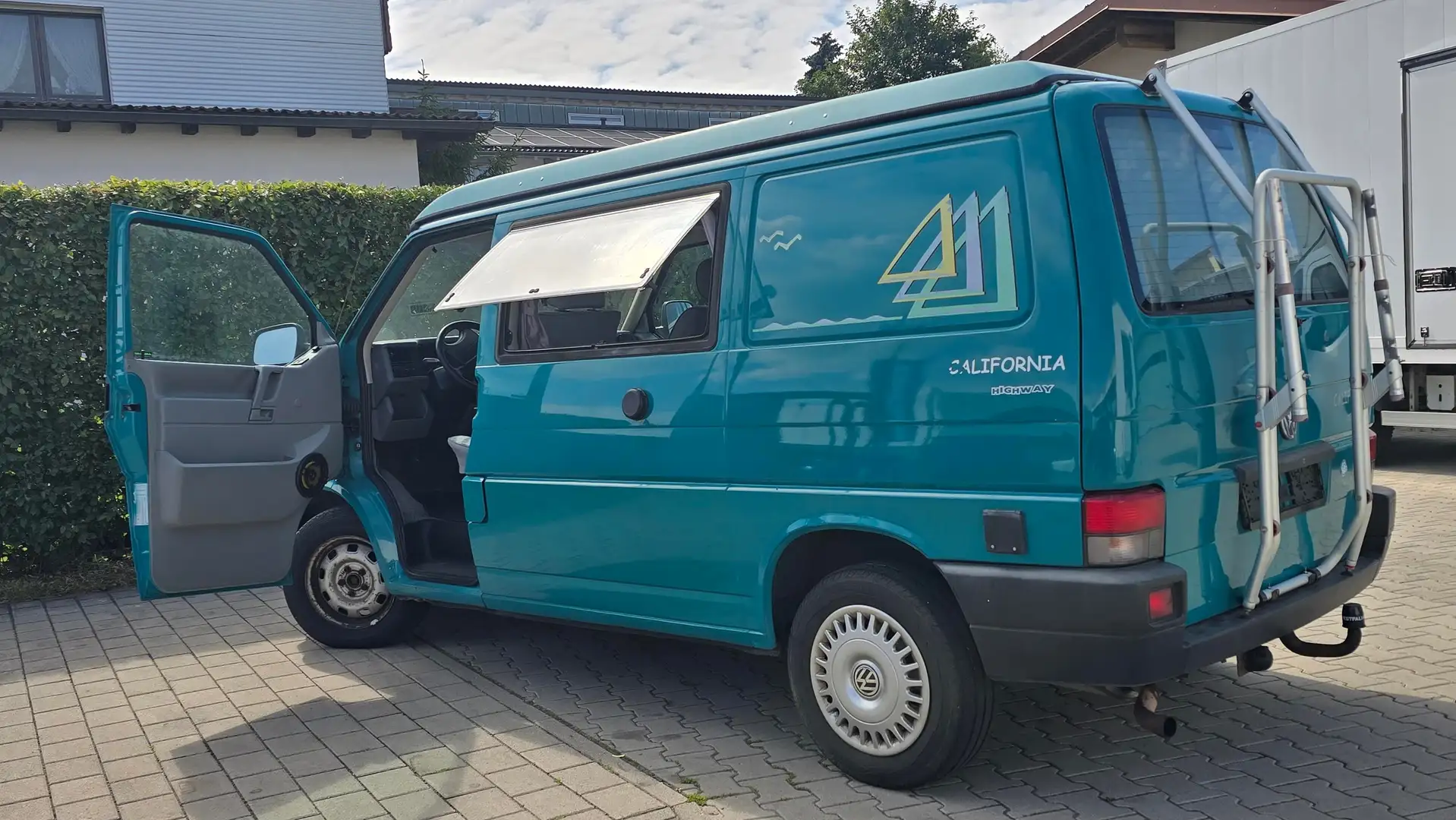 Volkswagen T4 California Alt aber sehr treu :-) Vert - 1