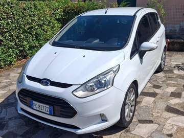 B-Max 1.5 tdci Business Titanium 75cv