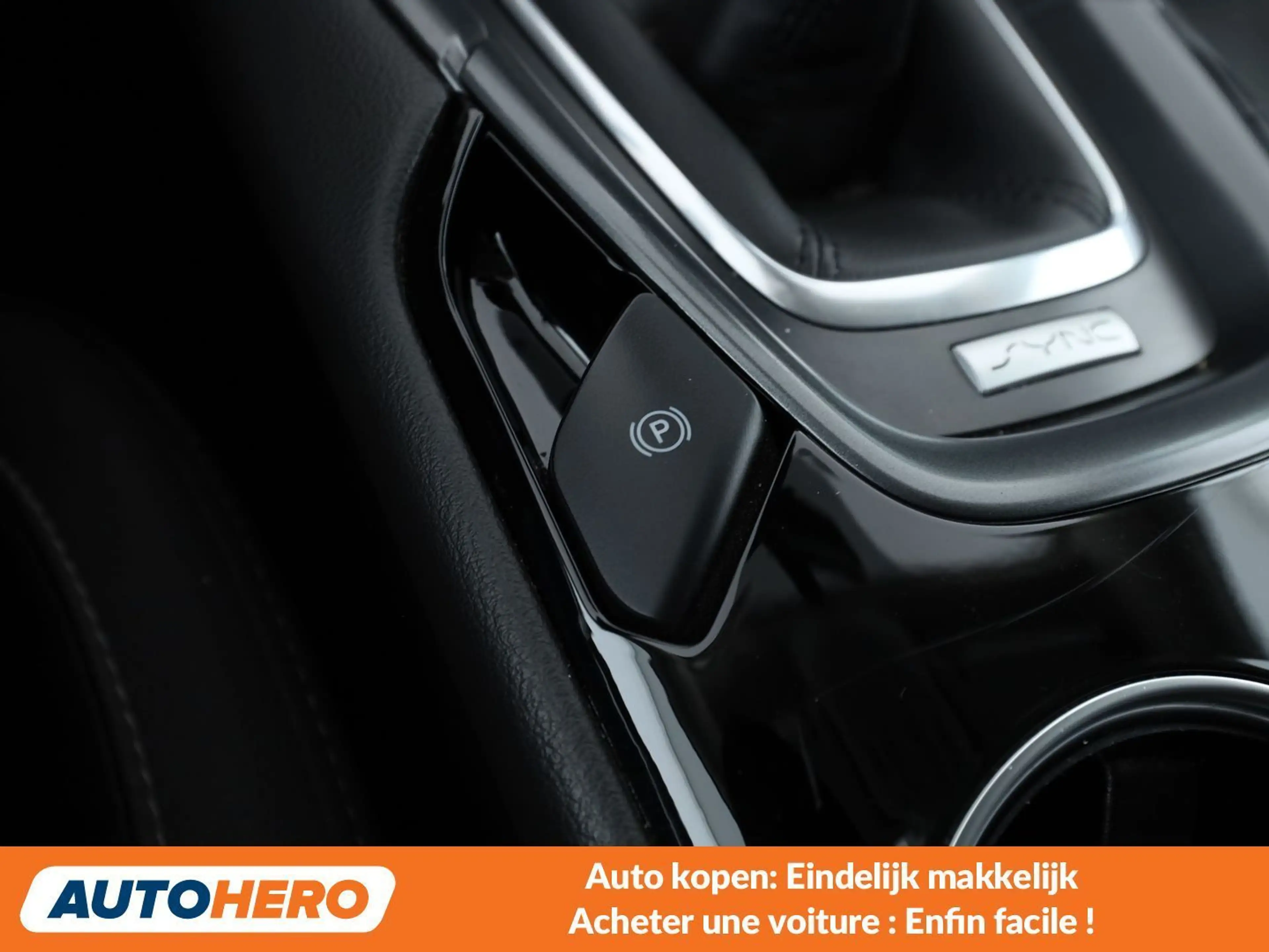 Ford Mondeo 2.0 TDCi Titanium — photo 14
